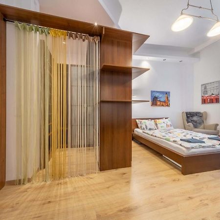 Anastasia 2 Bedrooms Apartment On Vaci Utca Budapest Exterior photo